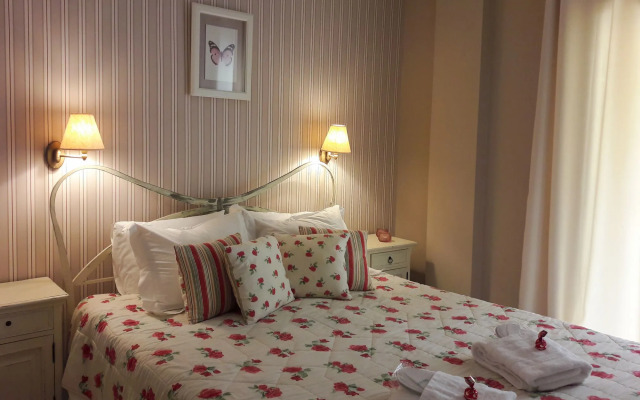 Kaloudis Apartments & Studios