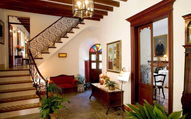 Hotel S'Ardeviu