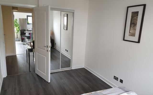 The Point Glasgow 2 Bed Apartment