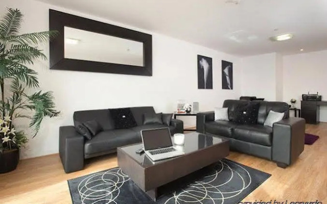 Westport Serviced Apartments