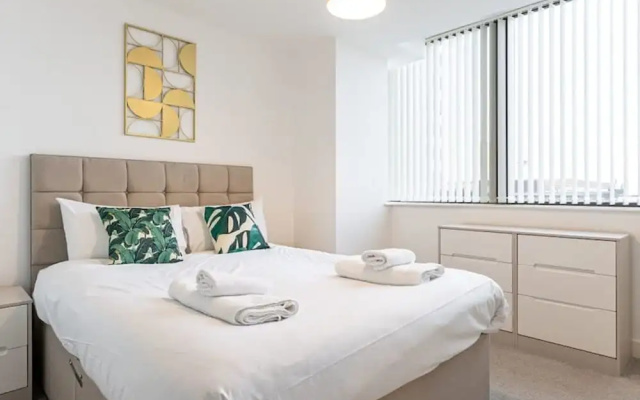Sevenstays Broadway Residences - Gym and Parking