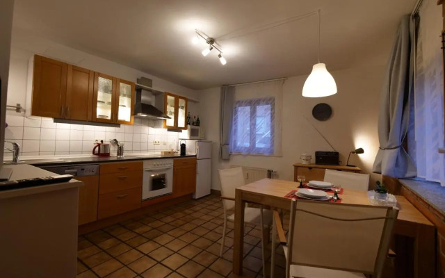 Fachwerkhaus in ruhiger Altstadt by Rabe - free Netflix & eigene Terrasse