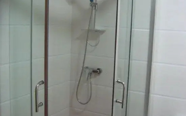 XinfengyaduoBusiness Hotel