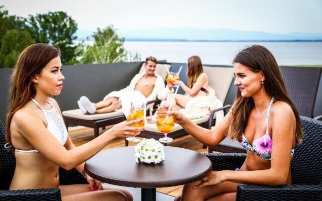 Hotel Thermal ŠÍRAVA