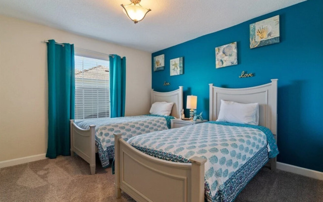 ChampionsGate 4BR 3BA Townhome