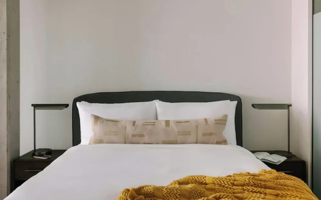 Sonder by Marriott Bonvoy Lambert Apartments Old Montreal