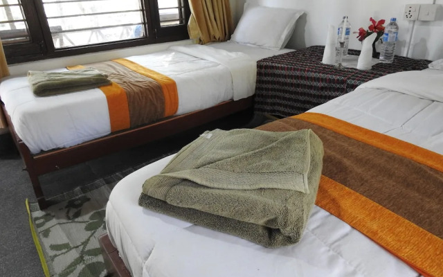 Rhino Lodge Bardia