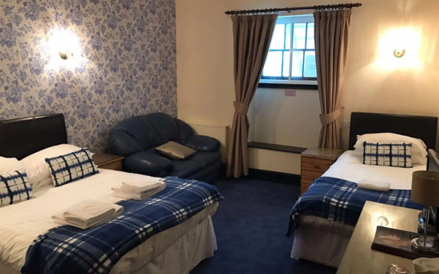 County Hotel