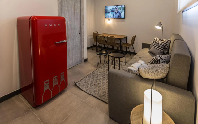 TRIA NOMINA Apartamentos Turísticos