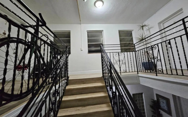Little Havana 2BR Near Brickell & Midtown