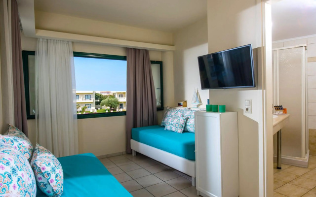 Kristalli Hotel Apartments