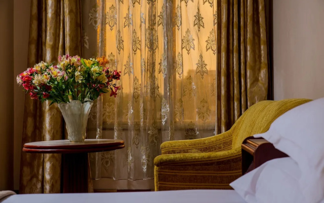 Hotel Pegasus Crown