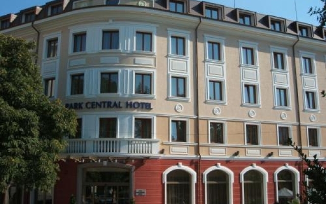 Park Central Hotel