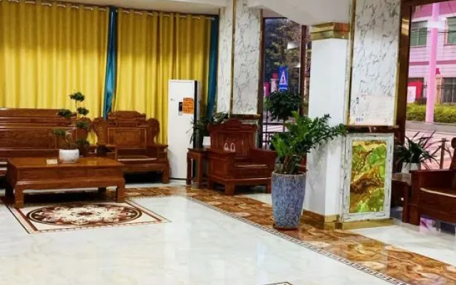 Yutai Business Hotel – Lobby – Baise