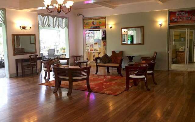 Kona Islander Inn Condos