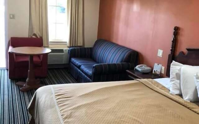 Scottish Inn & Suites