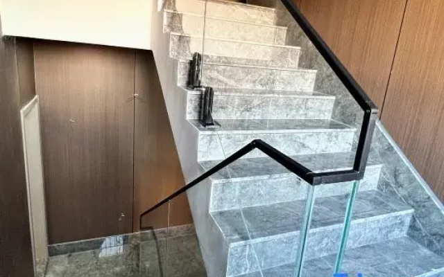 Shenju Business Hotel