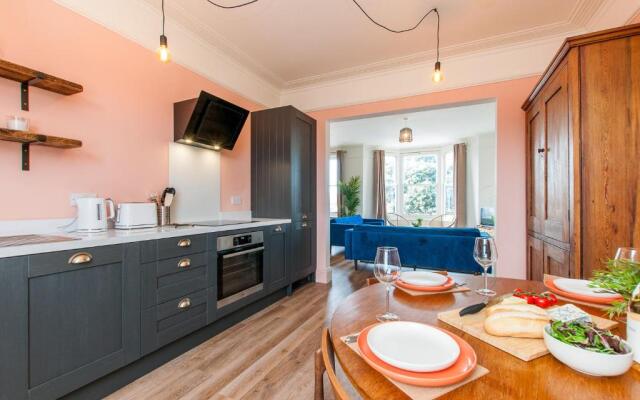 Queen Palm Apartment - Margate - 3 mins walk to beach