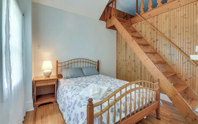 Charming Ticonderoga Home - Walk to Downtown!