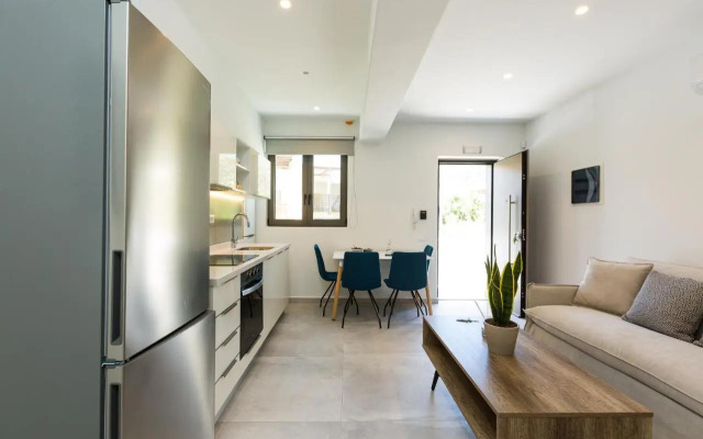 Naiades Apartment- Minthi/ 1 bedroom, beachfront