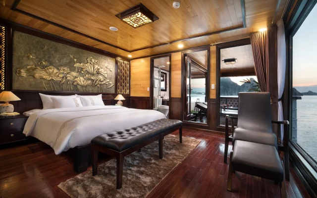 V'Spirit Cruises