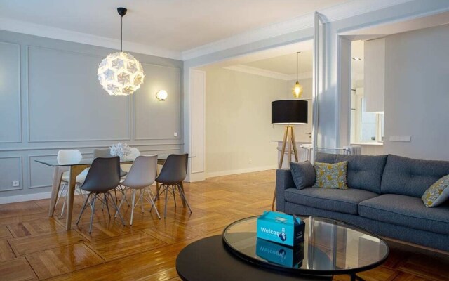Lovely & Elegant 3bed in El Retiro - Madrid Center