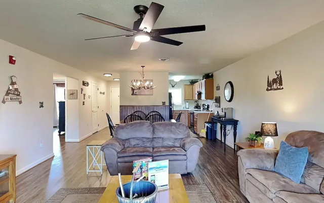 Cedar Lodge Condominiums