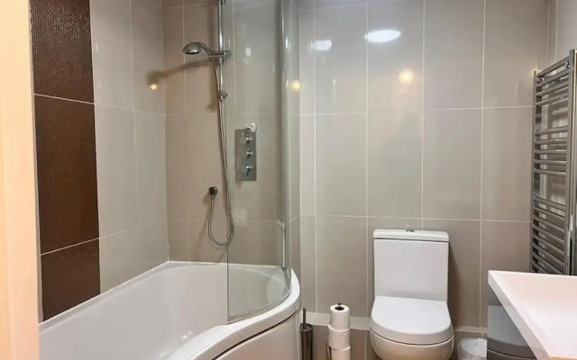 Lolite Apartment in Cambridge