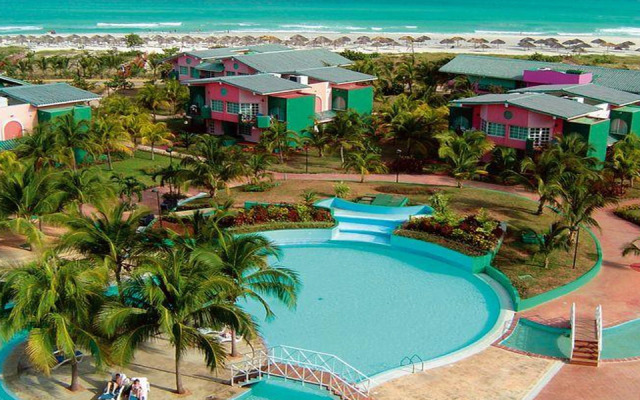 Occidental Arenas Blancas