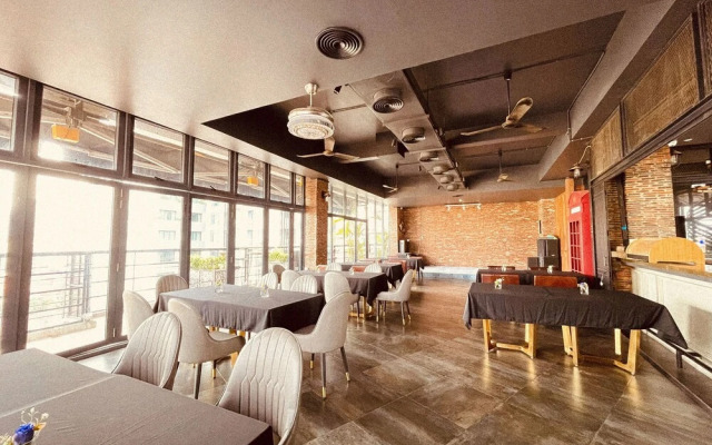 The H Hotel Phnom Penh