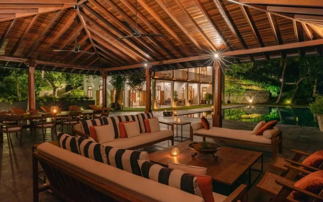 Luxurious 07 Bedroom Hilltop Villa With Private Gym