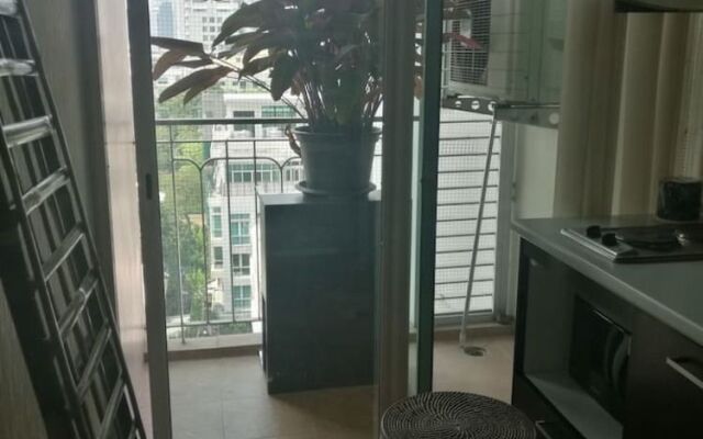 Thai Happy House