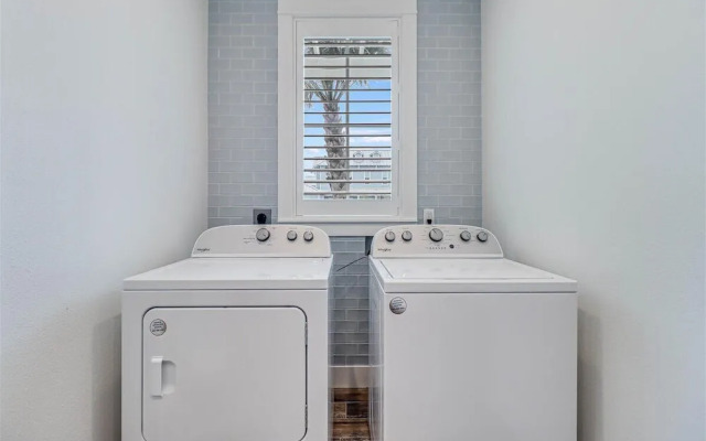 Seashells to Sandcastles 156 BAR