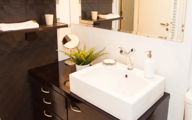 Modern Elegance in the Heart of Athens