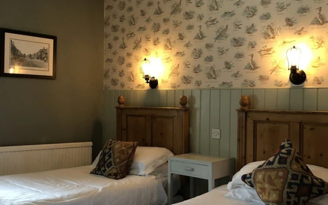 The Golden Pheasant Hotel
