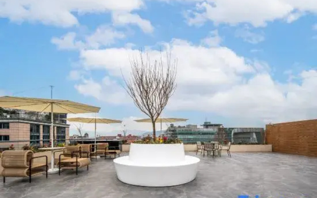 Zety Hotel (Hubin Xihu Longxiangqiao Subway Station Branch Hangzhou)