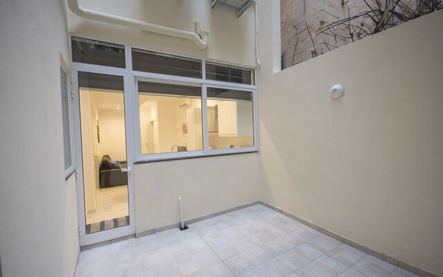 Staines Suite
