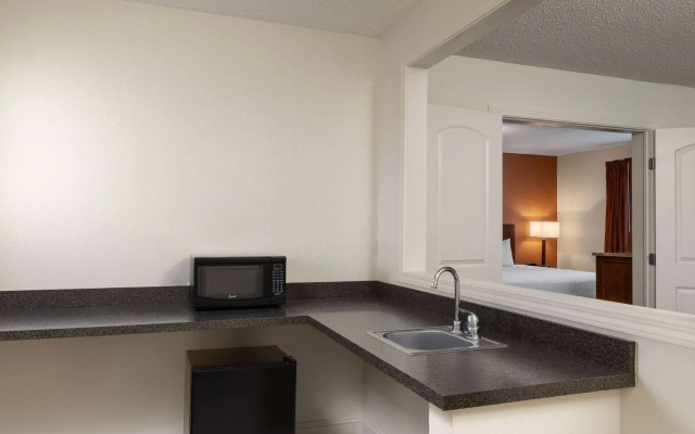 Ramada by Wyndham Elko Hotel at Stockmen's Casino