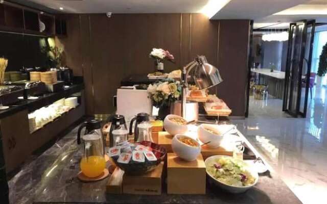 Orange Hotel Select (Xi'an North Station Government)