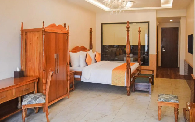 Sterling Kastoori Rudraprayag