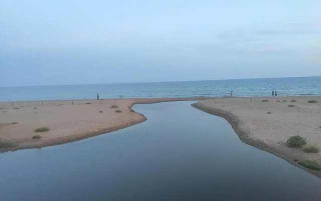 Beach & Pool Sant Salvador - 150m from sea