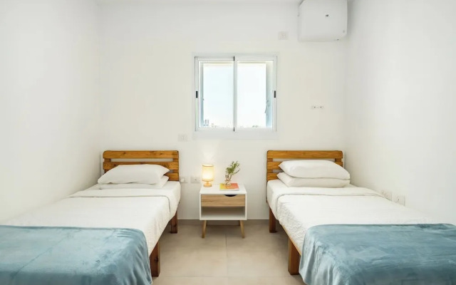 Sea Breeze Netanya Retreat by Sea N Rent