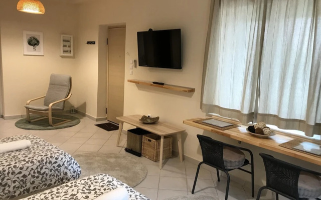 Flight Apartment Airport