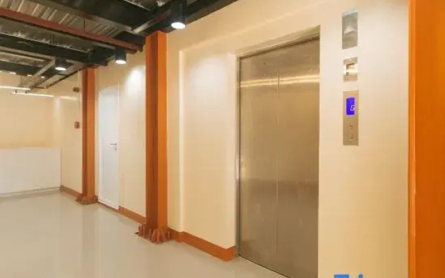 RedDoorz @ Coral Tree Residences