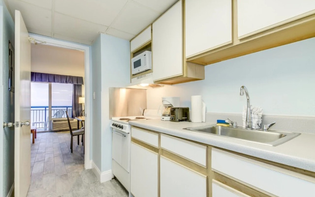 Oceanfront Boardwalk Condo w Private Balcony & Close to the Beach