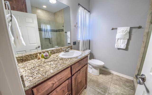 Hillside River Retreat RG 306