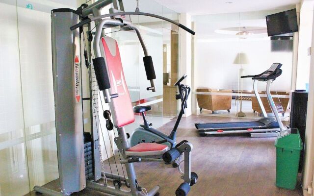 ZEN Rooms G Bawakaraeng 121