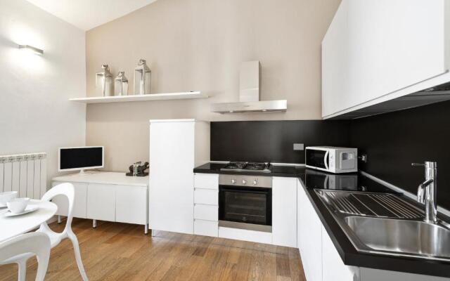 Santa Croce Stylish Flat