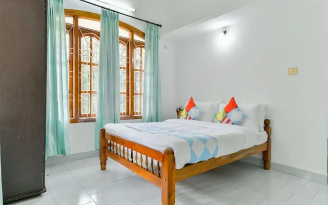 OYO 17351 Home Hill View 3BHK Chembothara