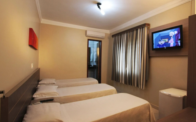 Villa Canoas Hotel